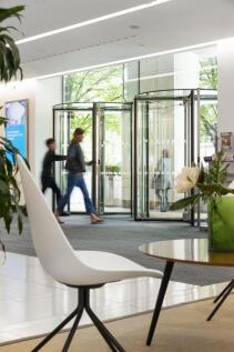 11 Westferry Circus  Reception 4.jpg