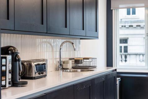 2 Throgmorton Avenue 7.jpg