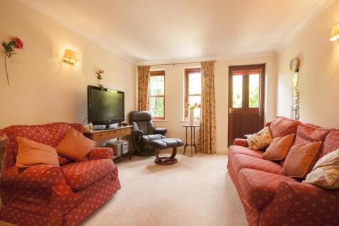 LivingRoom2