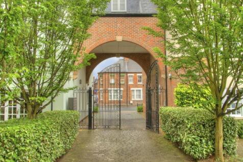 castle mews