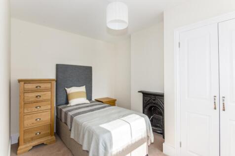 Bedroom7