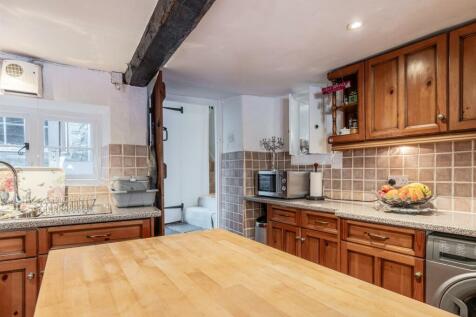 Kitchen 3.jpg