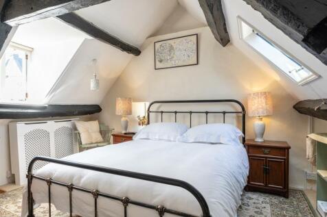 Bedroom 4.jpg