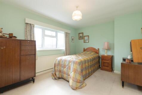 Bedroom 2.jpg