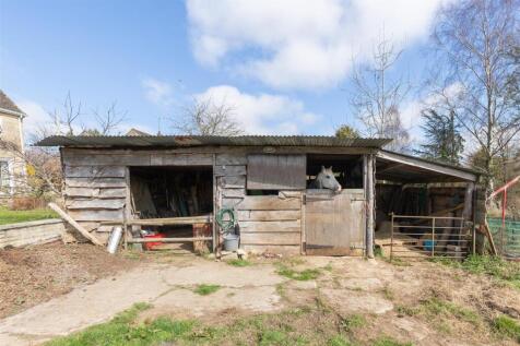 Stables 1.jpg