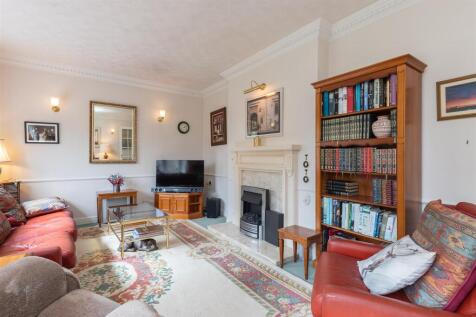 Sitting Room 2.jpg