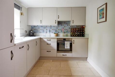 Annexe - Kitchen / Utility Room.jpg