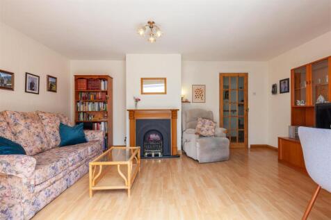 Sitting Room 1.jpg