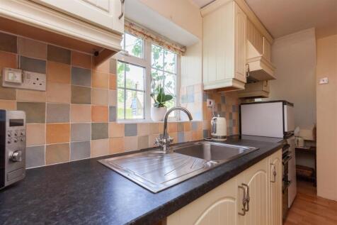 Kitchen 3.jpg