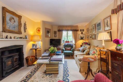 Sitting Room 1.jpg