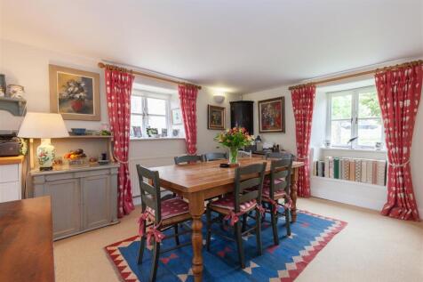 Dining Room 1.jpg