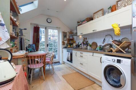 Kitchen - Dining Room 1.jpg