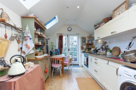 Kitchen - Dining Room 2.jpg