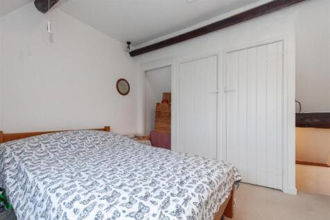 Master Bedroom 2.jpg