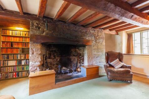 Sitting Room 3.jpg