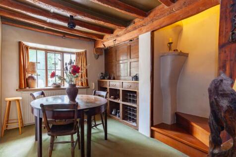 Dining Room 1.jpg