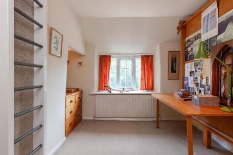 Bedroom 3 2.jpg