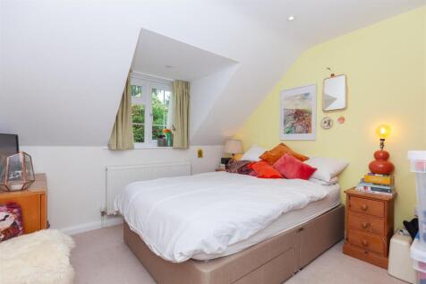 Bedroom 2.jpg