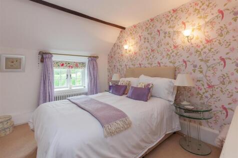 Bedroom 2 1.jpg