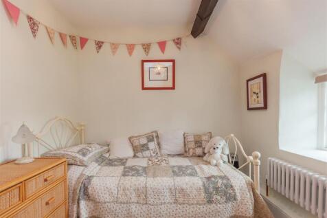 Bedroom 4 2.jpg