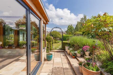 Garden 2.jpg