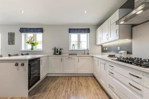 Kitchen 3.jpg