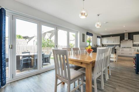 Dining Room 2.jpg