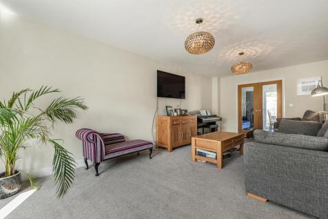 Sitting Room 2.jpg