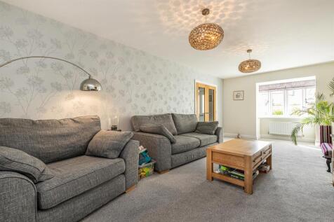 Sitting Room 3.jpg