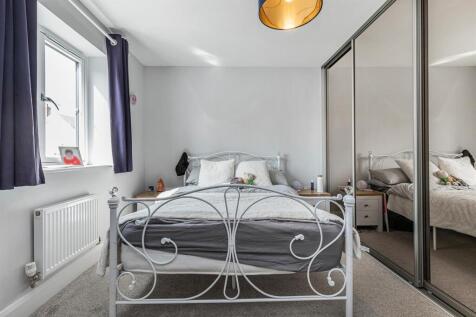 Bedroom 2 2.jpg