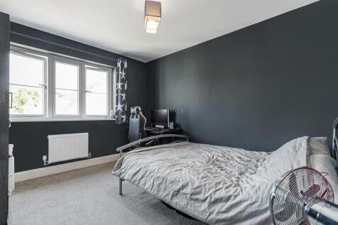 Bedroom 4 1.jpg