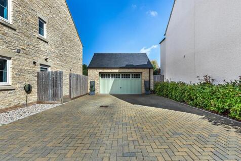 Driveway.jpg