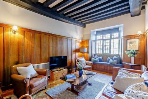 Sitting Room 4.jpg
