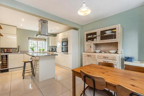 Kitchen - Dining Room 2.jpg