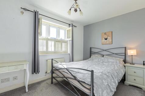 Master Bedroom.jpg