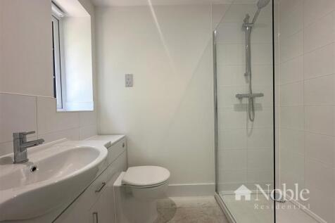 En suite  (example)