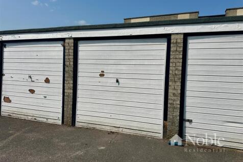 Parking/Garage