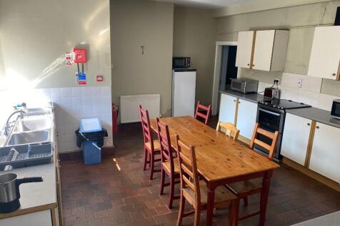 Communal Kitchen