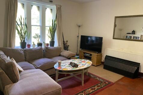 Communal Lounge 