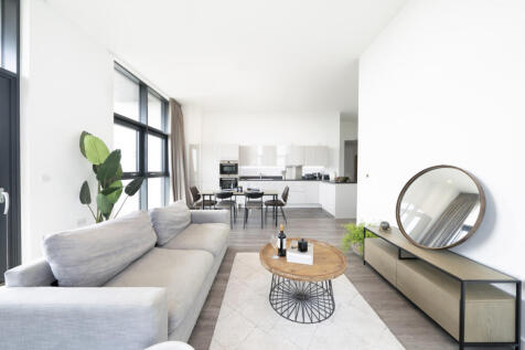 VMP Sutton Apartments 36