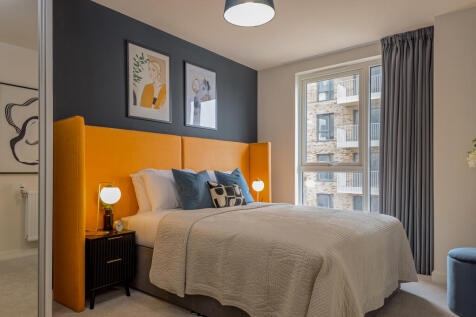 Bedroom Photo - Fenton Apartments