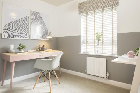 Single bedroom or study in the Ingleby 4 bedroom home