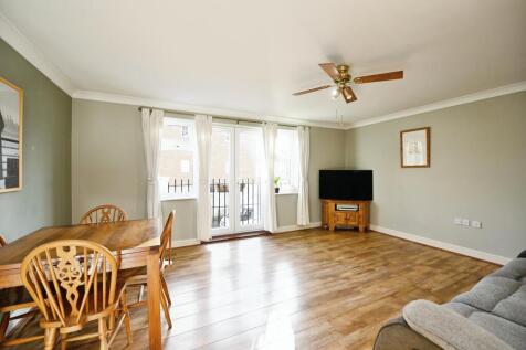 Living / Dining Room