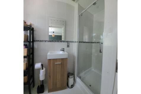 Master En-suite