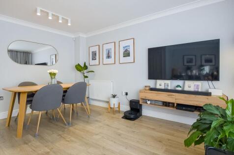 Living / Dining Room