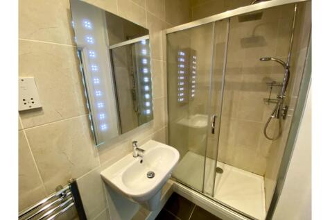 Master En-suite