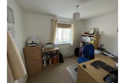 Bedroom Three/Study