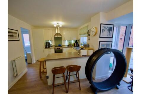 Kitchen/Breakfast