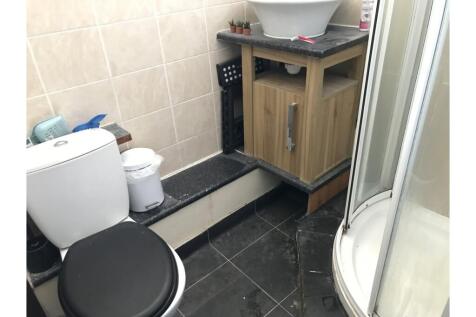 Downstairs Bathroom