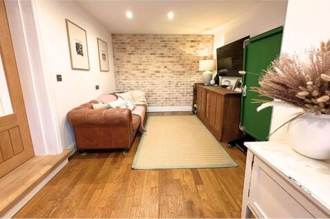 Snug / Sitting Room